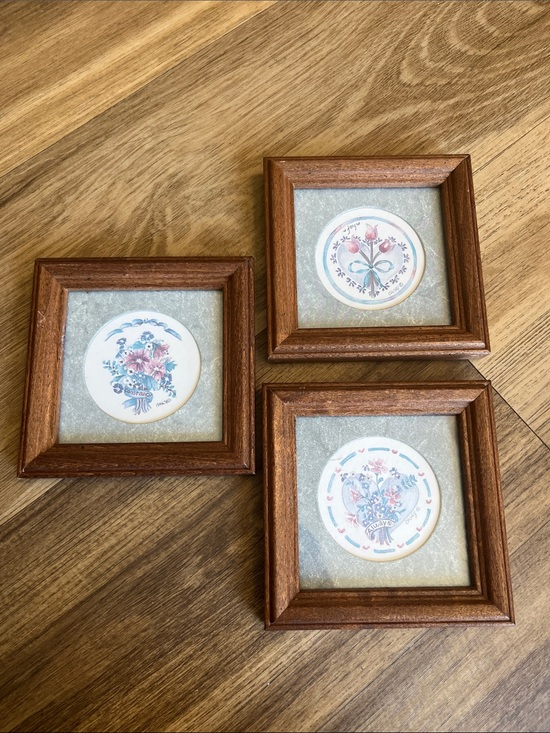 Home Interiors Other - Set of 3 Home interiors Homco wall art
